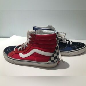 Men’s like new Vans checker high top sneakers 8.5
